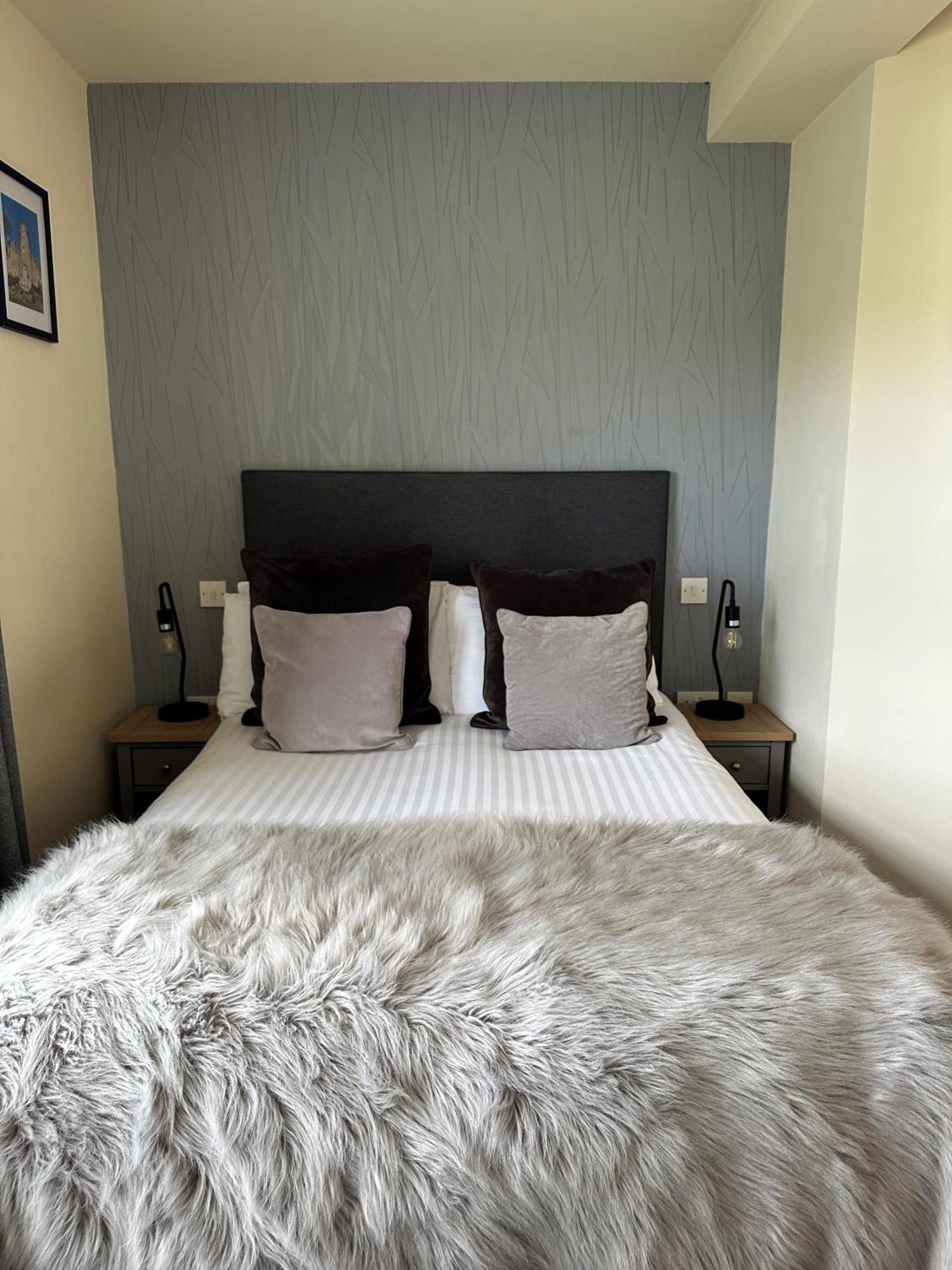 The Charlton Arms Bed & Breakfast Ludlow Ngoại thất bức ảnh