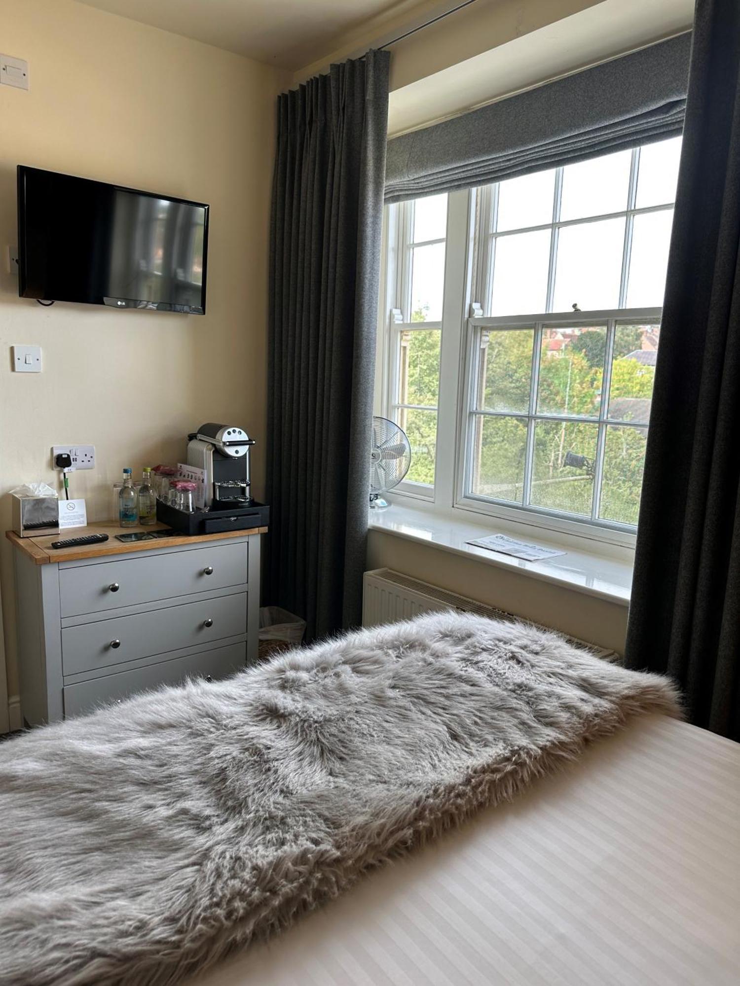 The Charlton Arms Bed & Breakfast Ludlow Ngoại thất bức ảnh
