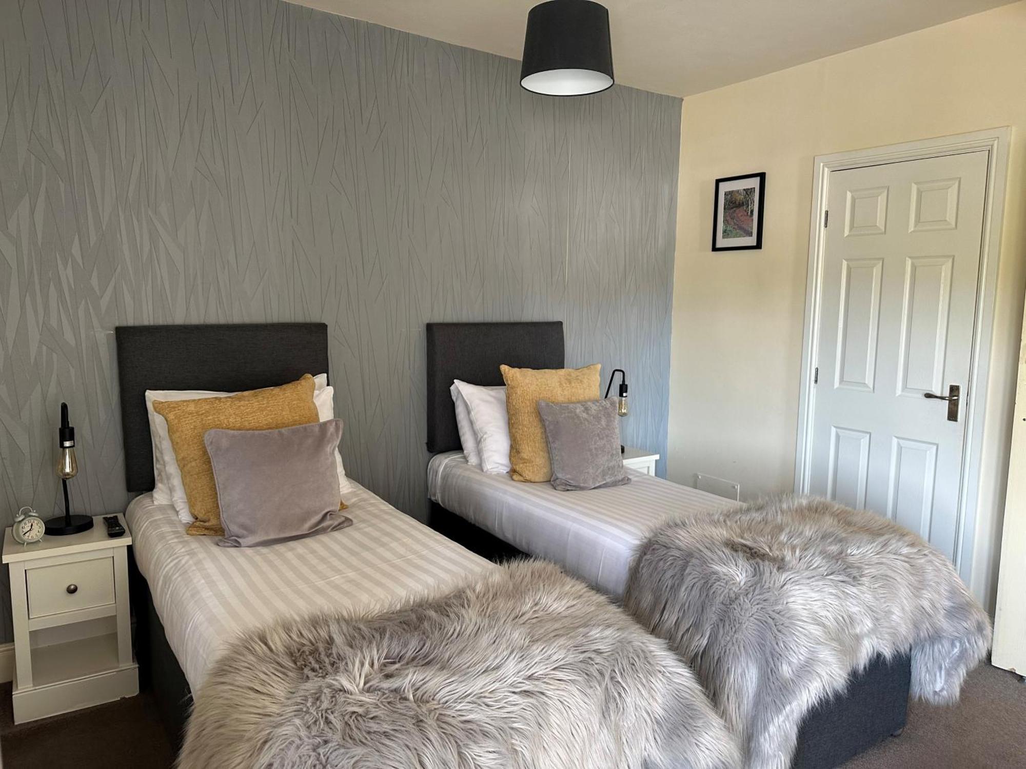 The Charlton Arms Bed & Breakfast Ludlow Ngoại thất bức ảnh