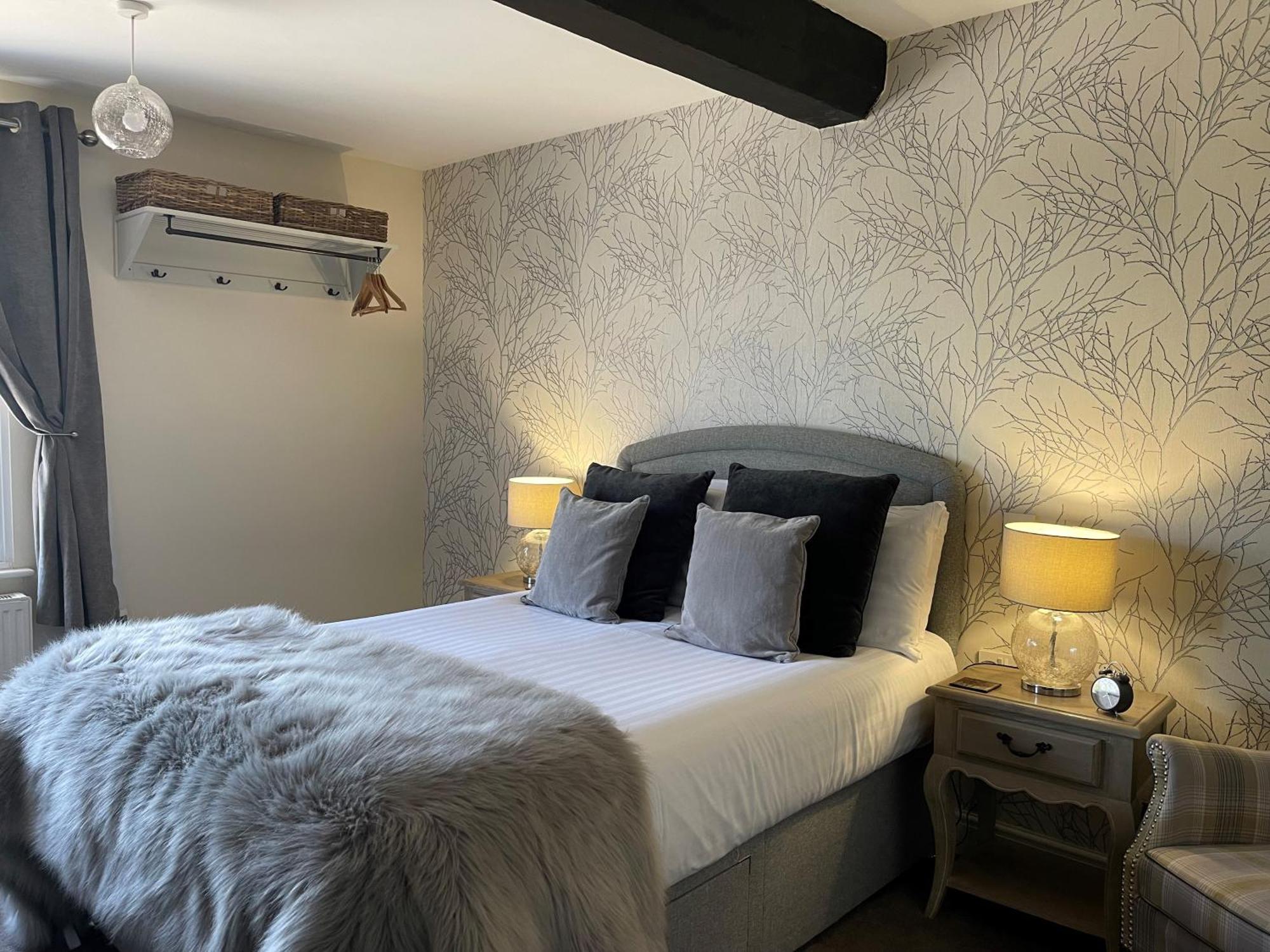 The Charlton Arms Bed & Breakfast Ludlow Phòng bức ảnh