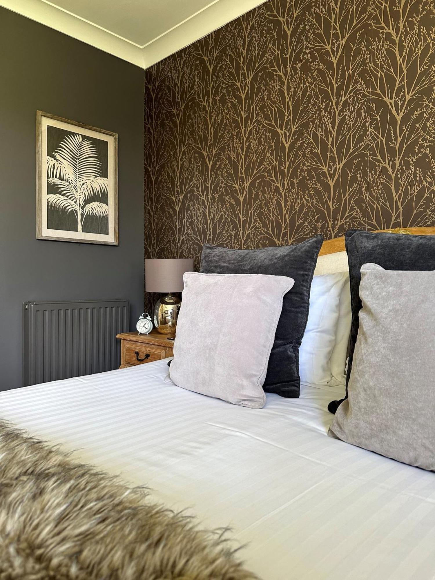 The Charlton Arms Bed & Breakfast Ludlow Ngoại thất bức ảnh