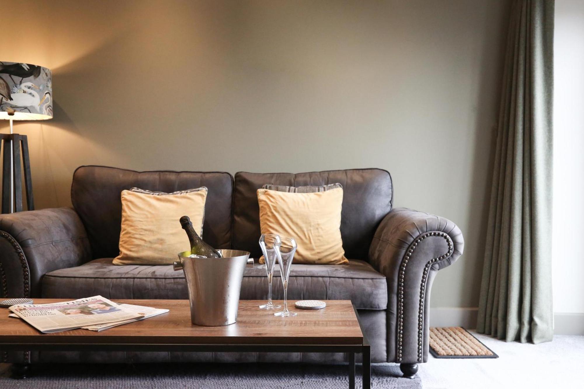 The Charlton Arms Bed & Breakfast Ludlow Ngoại thất bức ảnh