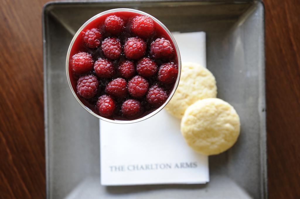 The Charlton Arms Bed & Breakfast Ludlow Ngoại thất bức ảnh