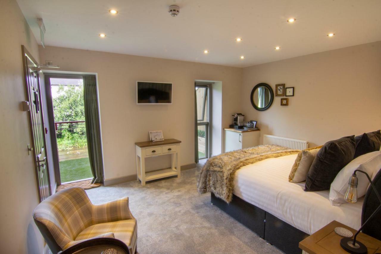 The Charlton Arms Bed & Breakfast Ludlow Ngoại thất bức ảnh